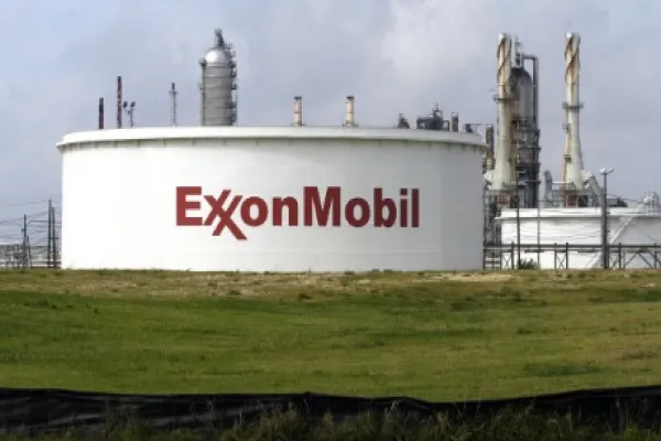 2015-01-da-exxonmobil-large.jpg