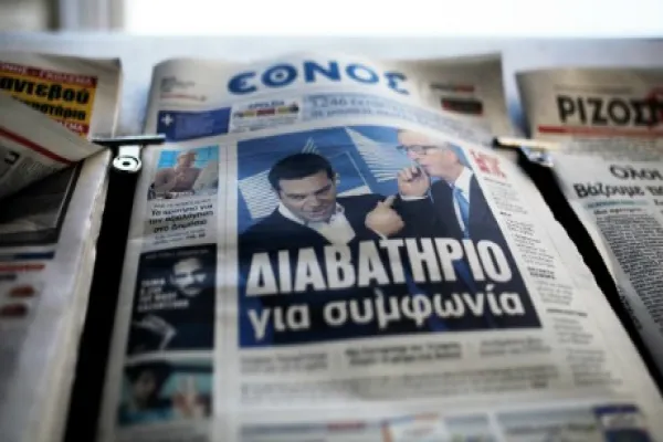 2015-06-da-greek-newspaper-large.jpg