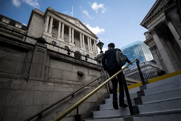 Simon Dawson/Bloomberg