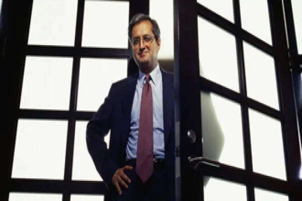 330x160-vikram-pandit.jpg
