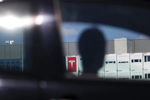 Krisztian Bocsi/Bloomberg