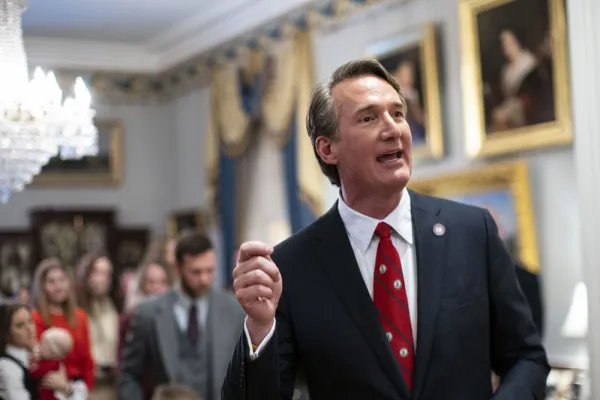 Glenn Youngkin, governor of Virginia (Al Drago/Bloomberg)