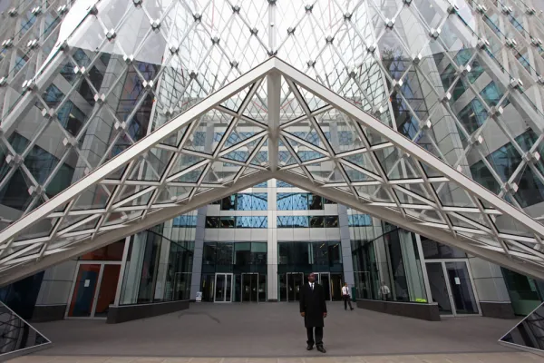 Brevan Howard headquarters in London. (Chris Ratcliffe/Bloomberg)