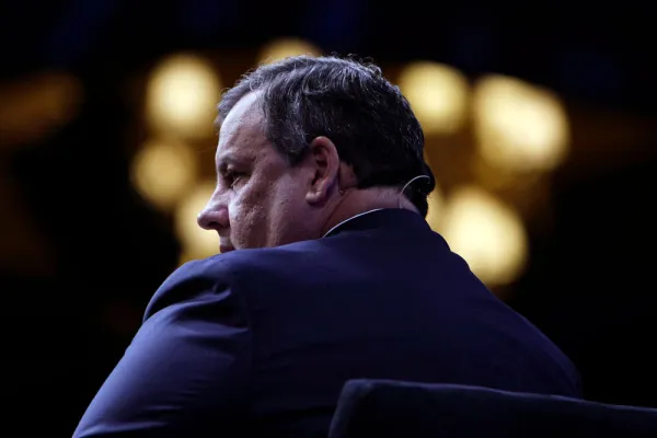 Chris Christie (Joe Buglewicz/Bloomberg)