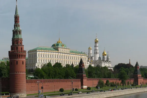 kremlin-mag-large.jpg