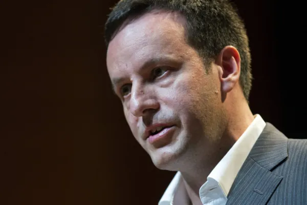 Alex Denner (Andrew Harrer/Bloomberg)